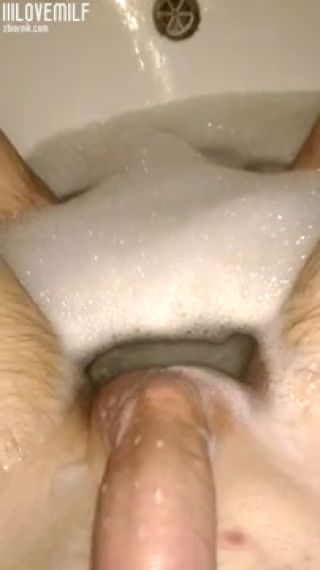 98d2d927312f779770845236d91c1e81.360p.mp4