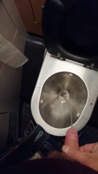 474b1ba09386b41be50168de5a318bfa.mp4