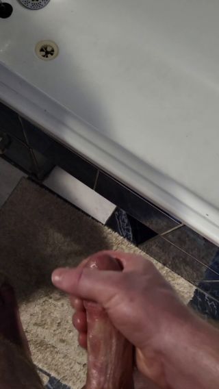 1000008579.mp4
