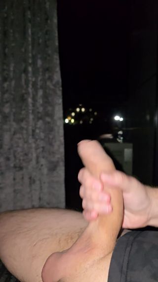 😈