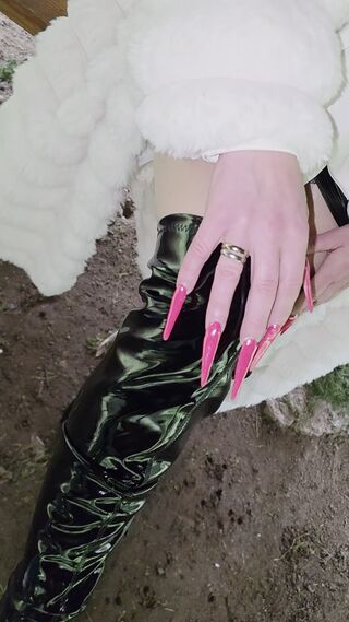 NylonssHeels