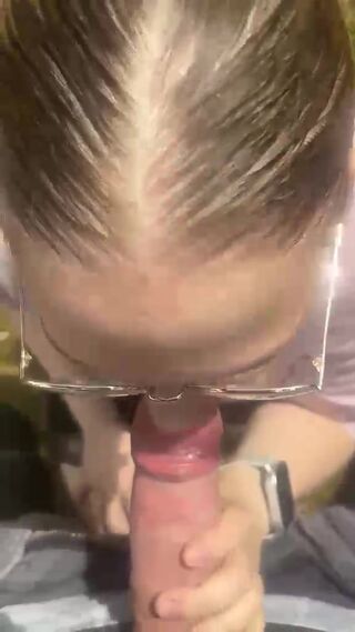 0fa05128-2bdf-4f8a-aa3c-5f4825201247.mov
